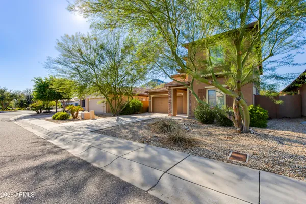 5238 W EL CORTEZ TRL
