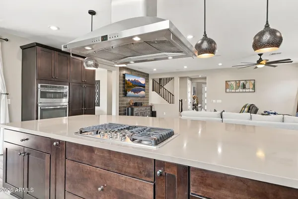 16005 W SHAW BUTTE DR