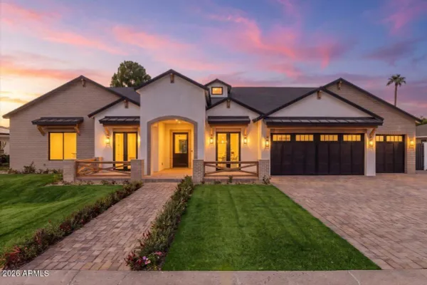 4510 E CALLE TUBERIA -- --