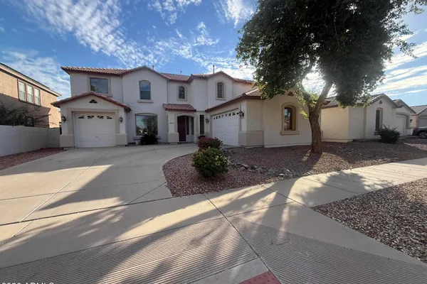 15613 W YUCATAN DR
