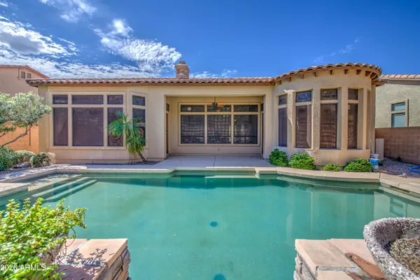 3949 N ARBOLES CIR