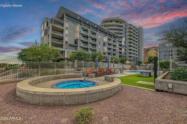 140 E RIO SALADO PKWY 411