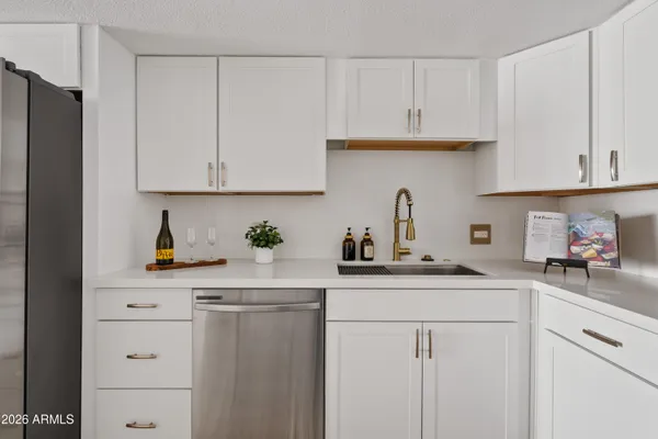 7920 E CAMELBACK RD 508