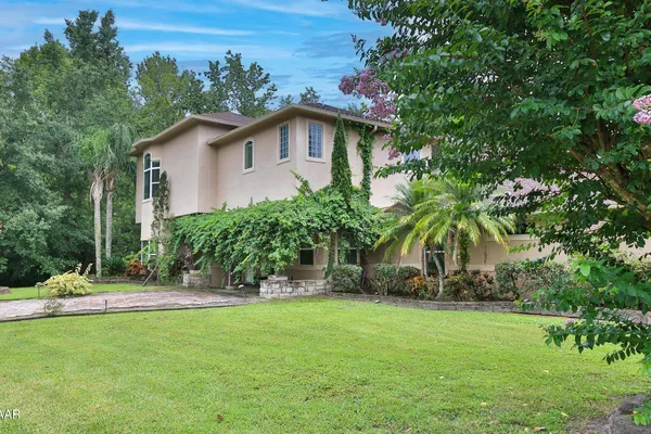 1929 SPRUCE CREEK LNDG