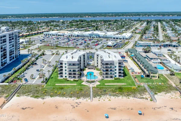 1275 OCEAN SHORE BLVD 203