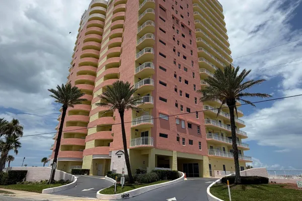 1900 N ATLANTIC AVE 1503