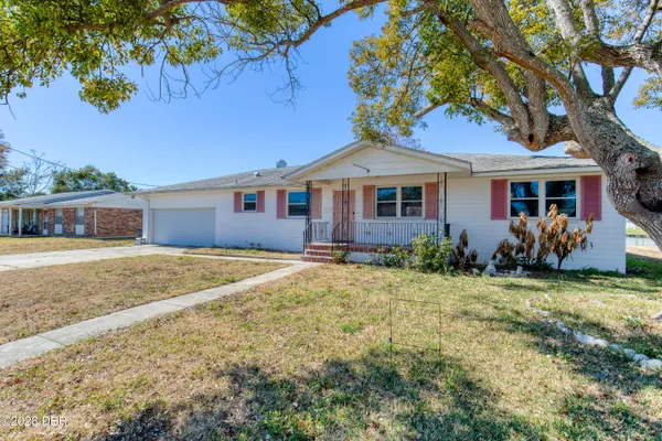 884 E COQUINA DR