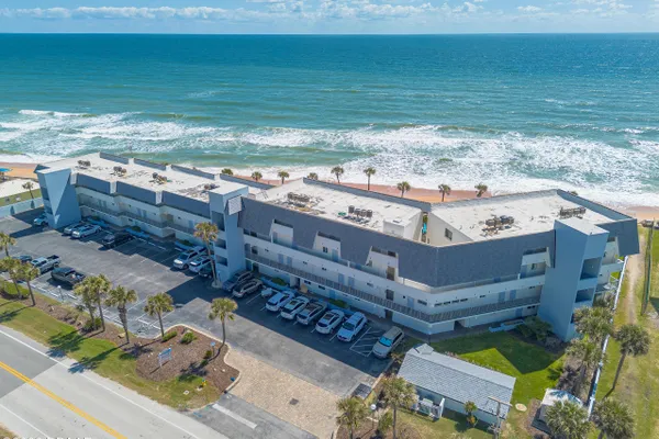1601 OCEAN SHORE BLVD 220