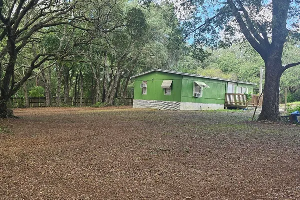 821 COUNTY RD