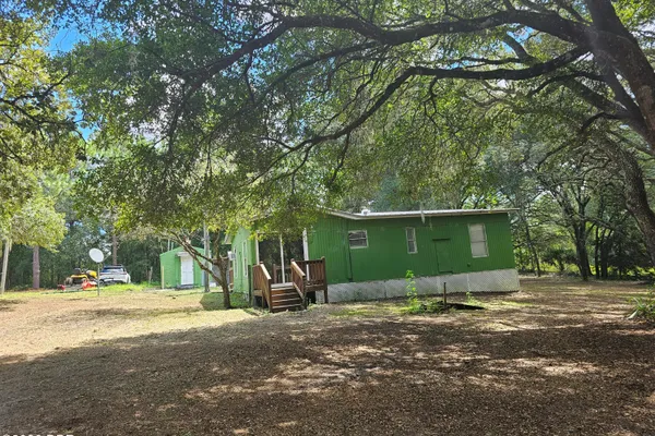 821 COUNTY RD