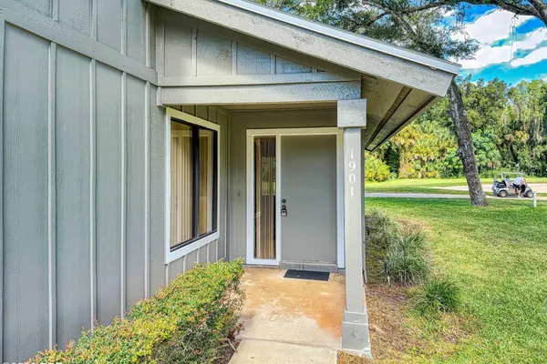 1901 GOLDENROD WAY
