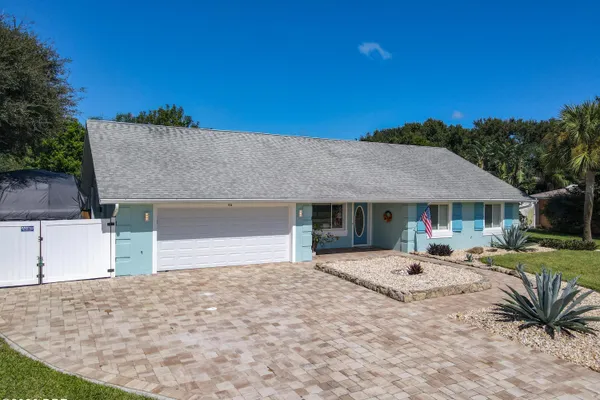 86 RAINS CT