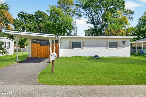 353 DOROTHY AVE