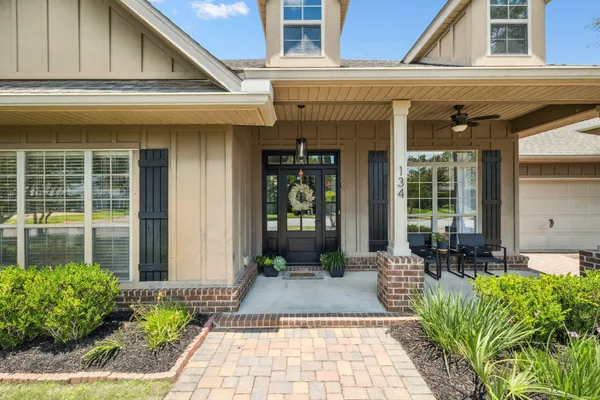 134 MUSSETT BAYOU CT