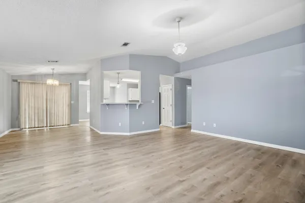 498 RUSH PARK CIR