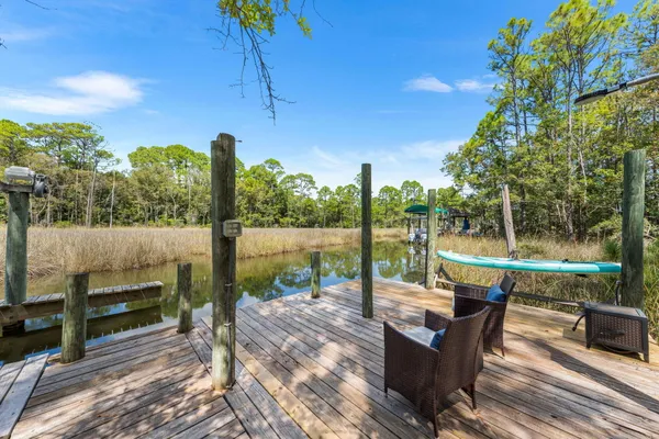 183 MUSSETT BAYOU CT