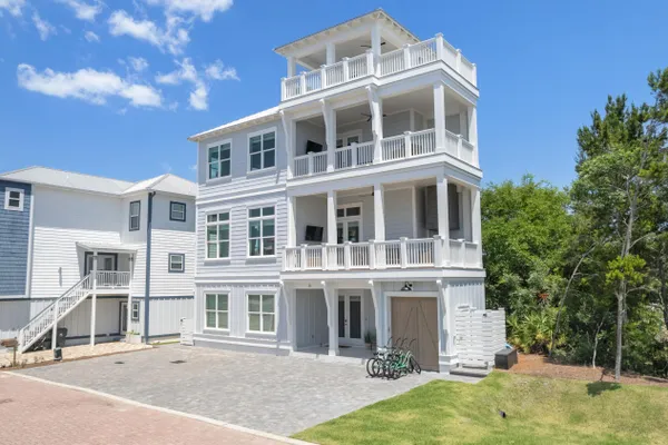 16 BLUEWATER VIEW AVE