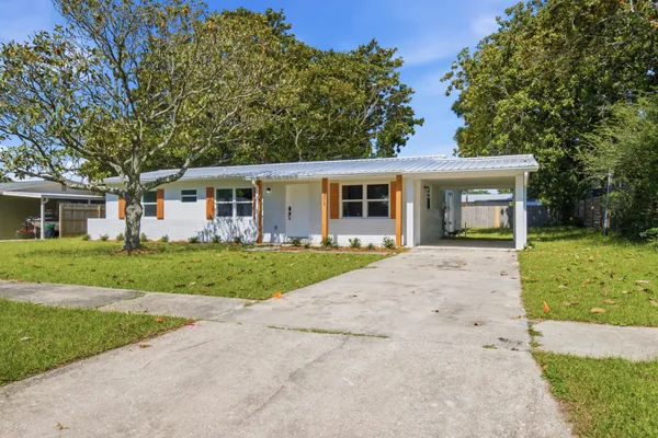 271 GREGORY DR
