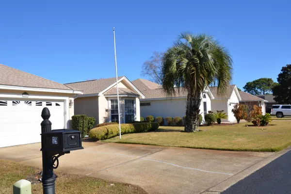 129 BAY TREE DR