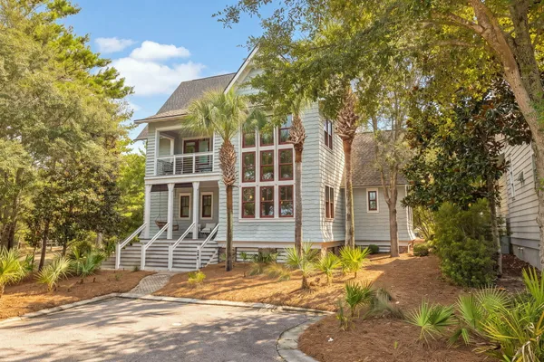 260 GULF BRIDGE LN