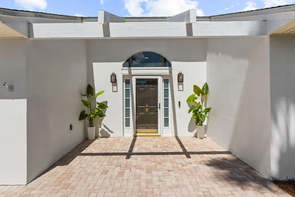 70 HIBISCUS LN