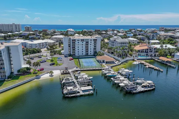 30 MORENO POINT RD 504A