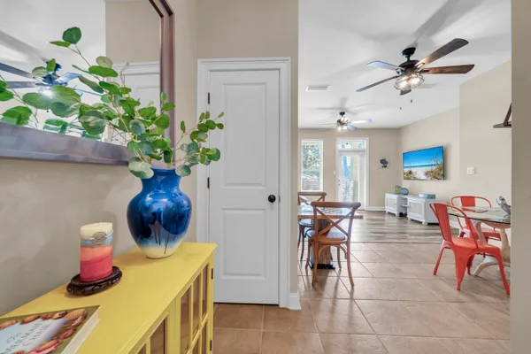 10 SILK BAY DR 122