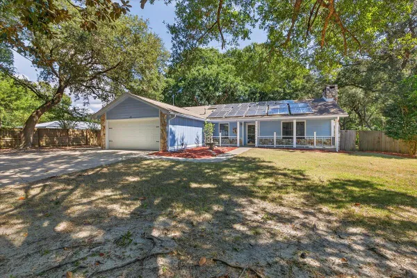 12 CORBIN CT
