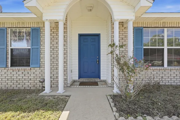83 STOWE RD