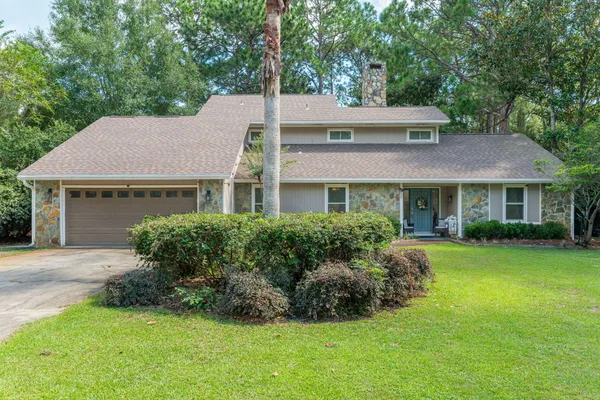 639 BIRKDALE CIR