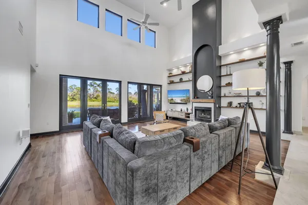 1393 SUNSET BEACH DR