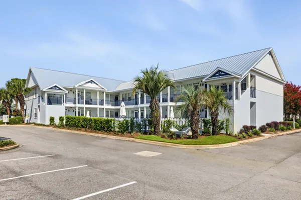 320 SCENIC GULF DR 123