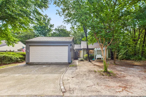 1000 BAY DR 524