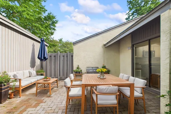 1000 BAY DR 524
