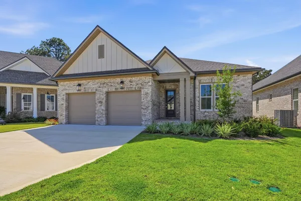 1430 ADDIE DR