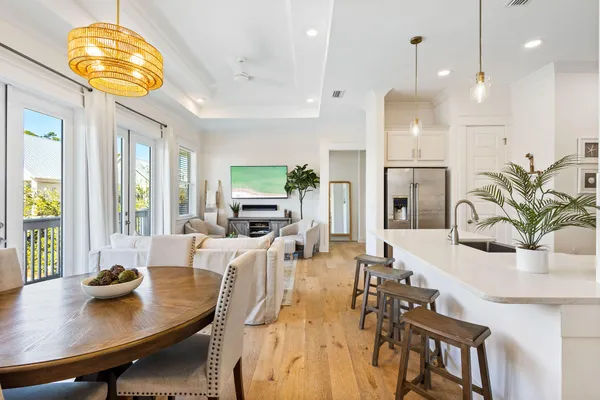 60 E PINE LANDS LOOP C
