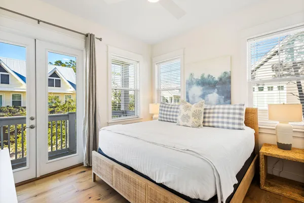 60 E PINE LANDS LOOP C