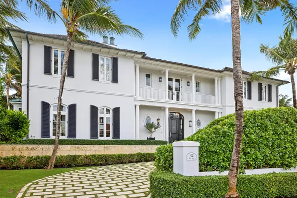 102 REEF RD