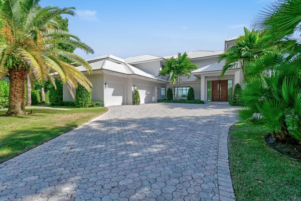 101 BOWSPRIT DR