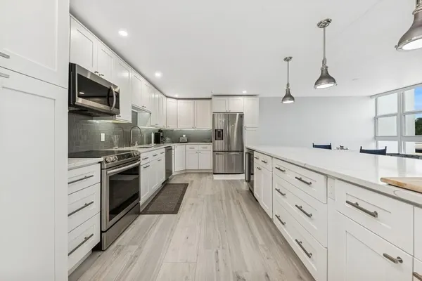 2200 S OCEAN BLVD 203