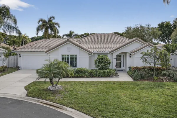 152 EAGLETON CT