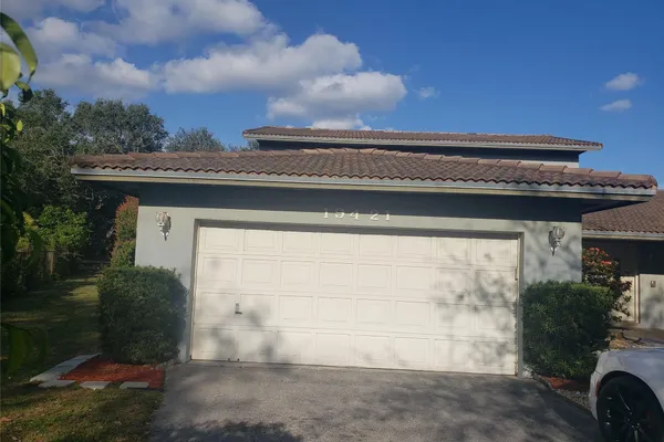 19421 NW 18TH CT