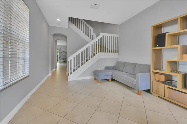6927 JULIA GARDENS DR
