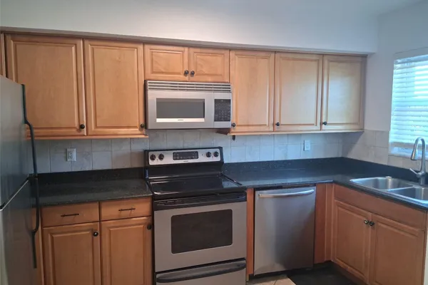 505 NE 20 AVE 217