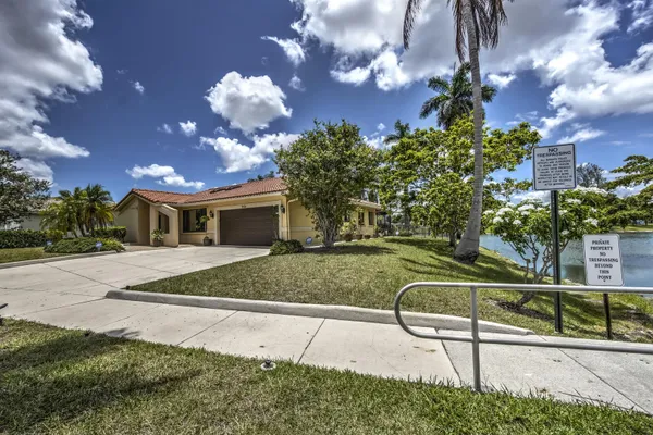 7625 SUNFLOWER DR