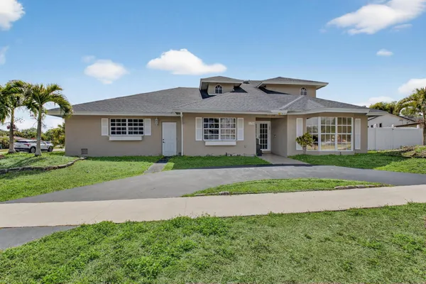 21724 LITTLE BEAR WAY