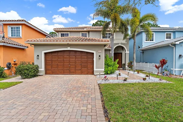 2783 SW BUTTERFLY LN