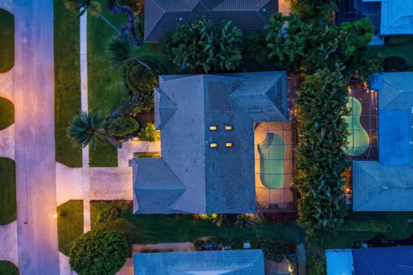 4382 WHITE CEDAR LN