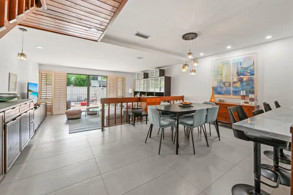 3543 S OCEAN BLVD 111