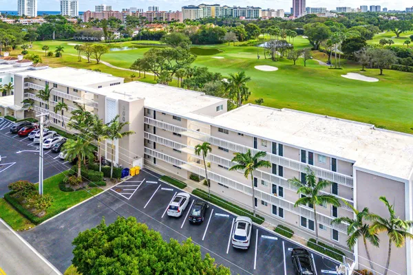 300 E ROYAL PALM RD 0350